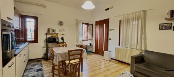 Квартира с 3 комнатами в Лория, Италия № 4748 22