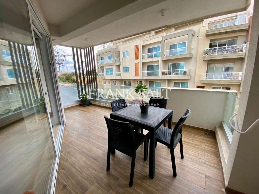 3 bedrooms Apartment in Naxxar, Malta No. 5195