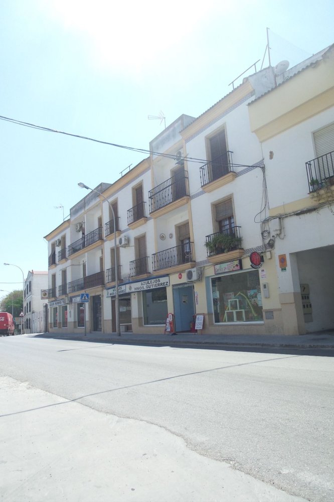 Apartamento de 3 dormitorios en Córdoba, Spain No. 147243