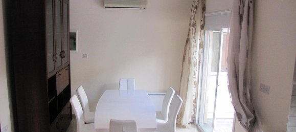 3 bedrooms Villa in Limassol, Cyprus No. 12506 11