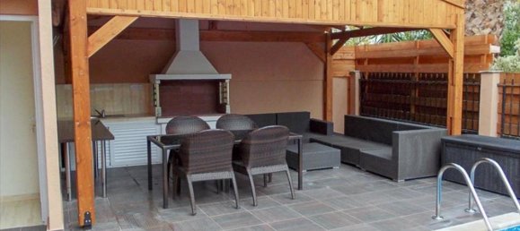 3 bedrooms Villa in Limassol, Cyprus No. 12506 3