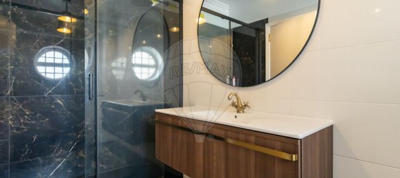 4 bedrooms House in Corroios, Portugal No. 23176 33