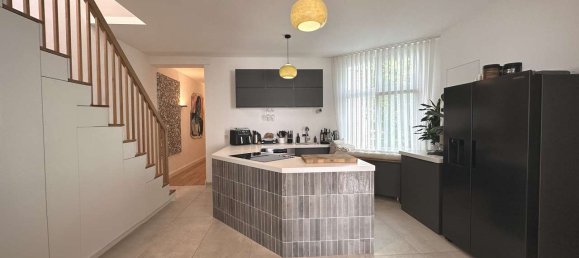 Дуплекс с 4 спальнями в Кёльн, Германия № 334345 4