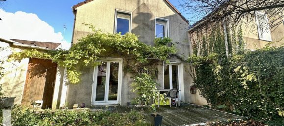 3 bedrooms House in Saran, France No. 215784 2