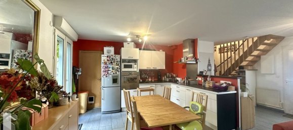 3 bedrooms House in Saran, France No. 215784 6