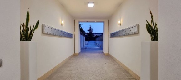 5 rooms Apartment in Caserta, Italy No. 54980 49