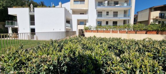 5 rooms Apartment in Caserta, Italy No. 54980 4