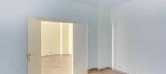 123m² Commercial property in Santona, Spain No. 89165 11