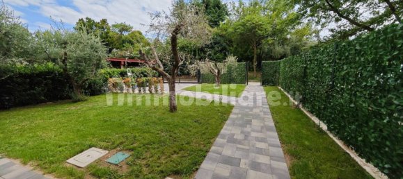 3 غرف نوم فيلا في Lazise, Italy رقم 272901 5