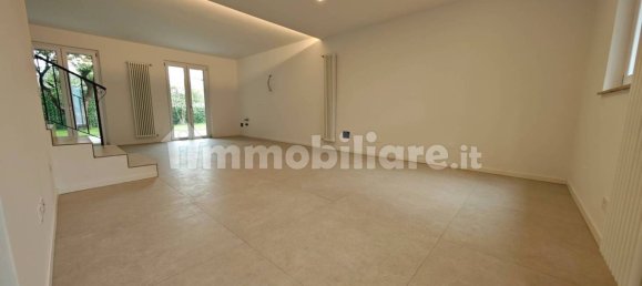 3 غرف نوم فيلا في Lazise, Italy رقم 272901 6