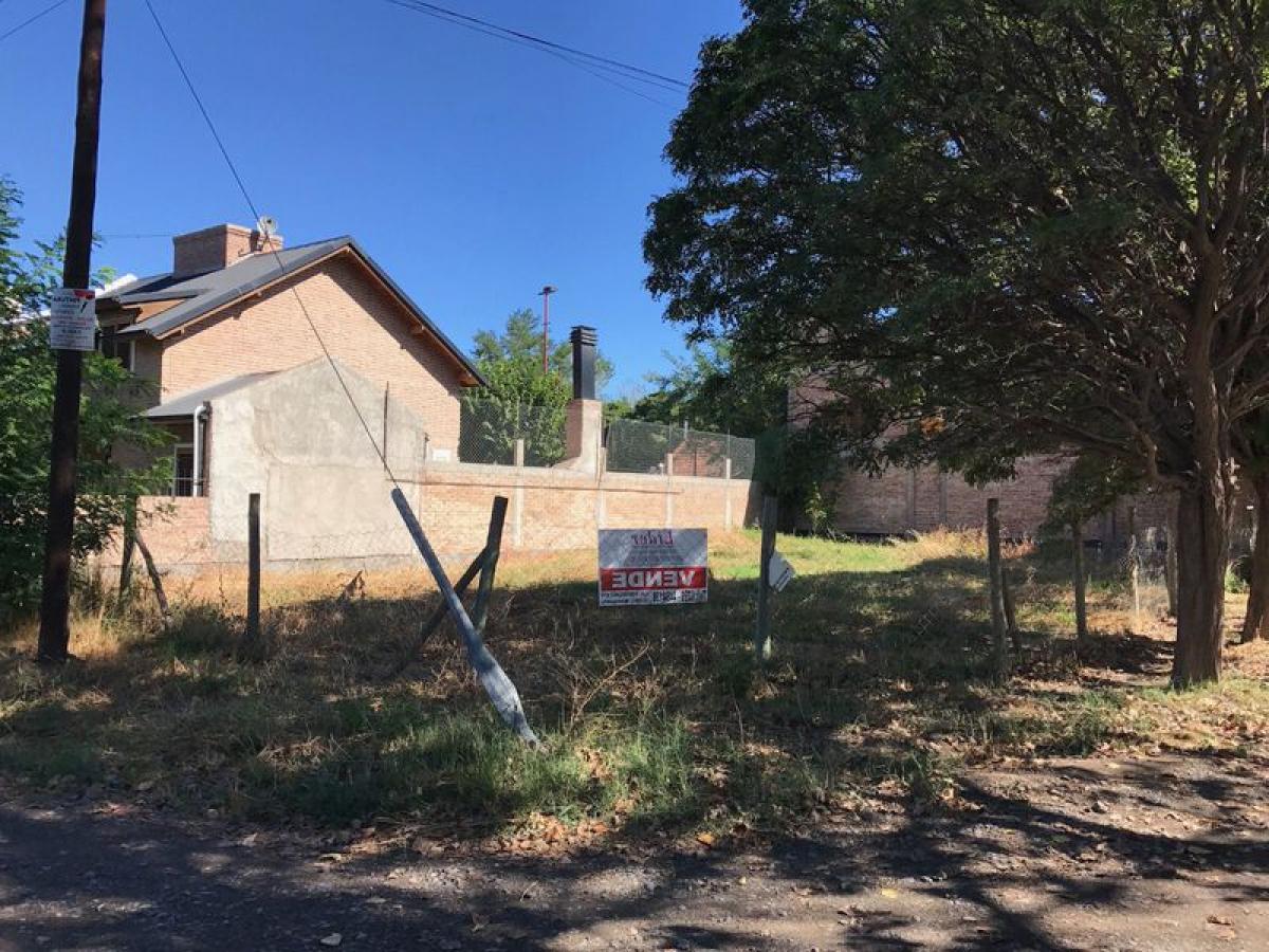 Terreno en Neuquén, Argentina No. 37892
