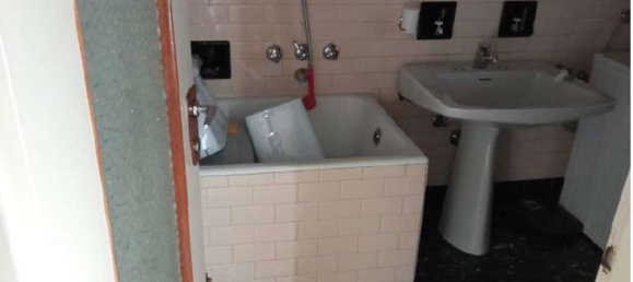 7غرفة شقة في Caravate, Italy رقم 183551 17