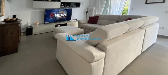 3 bedrooms Villa in Montignoso, Italy No. 80916 9