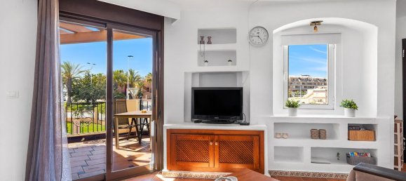 Ático de 2 dormitorios en Torrevieja, Spain No. 175780 3