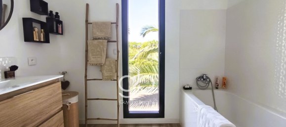 4 Schlafzimmer Haus in Aigues-Mortes, France, Nr. 294464 14