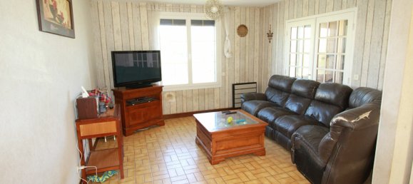 Casa de 3 dormitorios en Chartres, France No. 235672 6