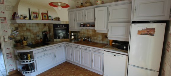 Casa de 3 dormitorios en Chartres, France No. 235672 4