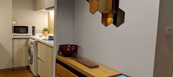 2 bedrooms Condo in The Lumpini 24 Bangkok, Thailand No. 30162 6