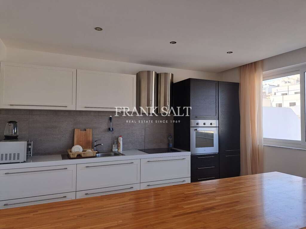 3 bedrooms Penthouse in Mellieha, Malta No. 10735