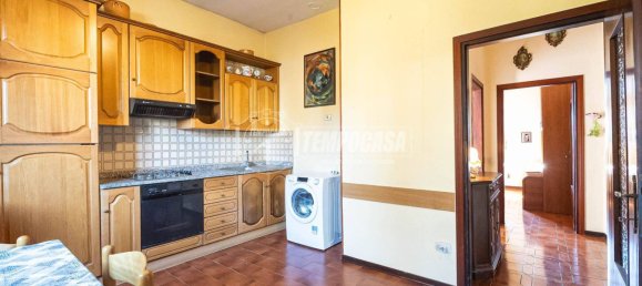 2 bedrooms Villa in Solaro, Italy No. 201203 11