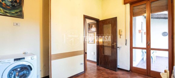 2 bedrooms Villa in Solaro, Italy No. 201203 12