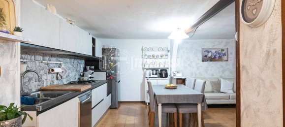 2 bedrooms Villa in Solaro, Italy No. 201203 26
