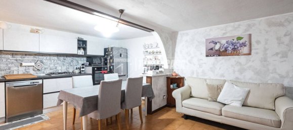 2 bedrooms Villa in Solaro, Italy No. 201203 31