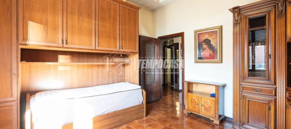 2 bedrooms Villa in Solaro, Italy No. 201203 14