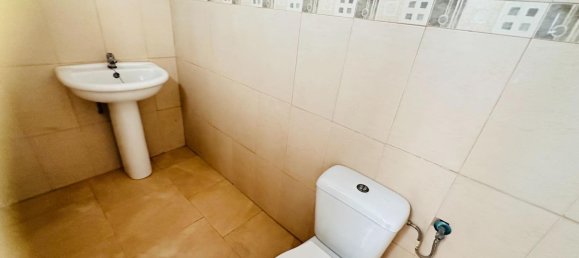 Imóvel comercial em Alicante, Spain 122 m² N.º 150378 21