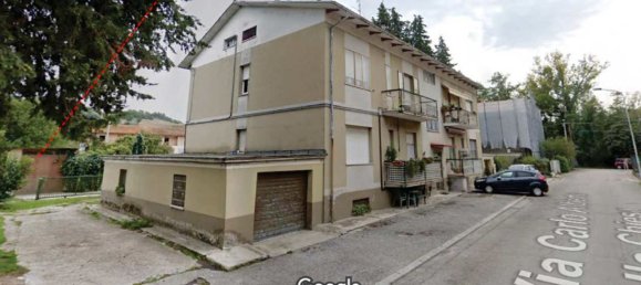 5-salle Appartement à Tolentino, Italy No. 96739 2