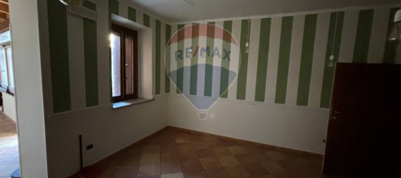 5 rooms Commercial property in Scurcola Marsicana, Italy No. 165522 5