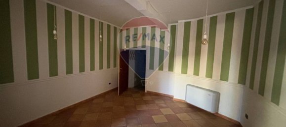 5 rooms Commercial property in Scurcola Marsicana, Italy No. 165522 6