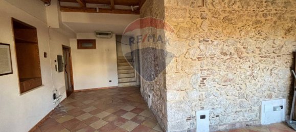 5 rooms Commercial property in Scurcola Marsicana, Italy No. 165522 11