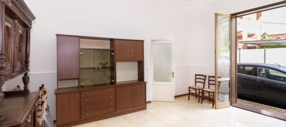 4 Schlafzimmer Wohnung in Belpasso, Italy, Nr. 302621 9
