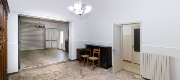 4 Schlafzimmer Wohnung in Belpasso, Italy, Nr. 302621 7