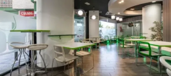 Gewerbliche Immobilie in Granada, Spain 160m², Nr. 181212 23