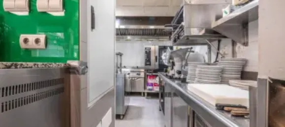 Gewerbliche Immobilie in Granada, Spain 160m², Nr. 181212 43