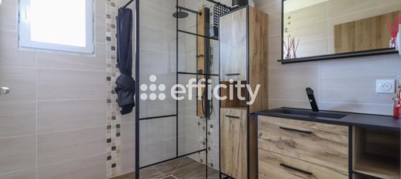 3 Schlafzimmer Haus in Eure, France, Nr. 310028 5