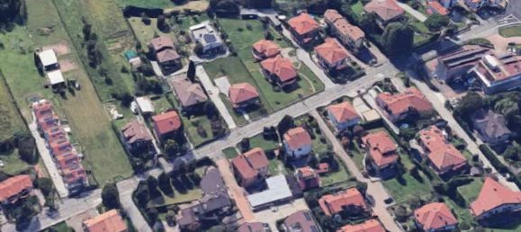 8 rooms House in Fino Mornasco, Italy No. 286292 17