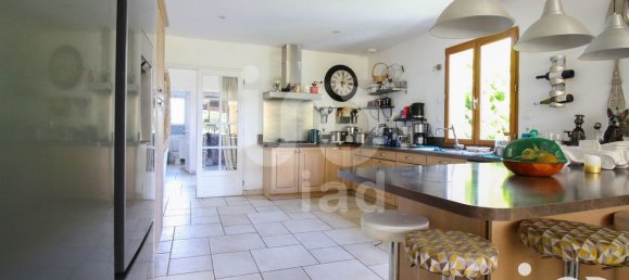 6 bedrooms House in Saint-Aignan, France No. 273604 7