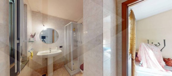 Вилла с 6 комнатами в Казальнуово ди Наполи, Италия № 17804 16