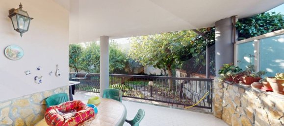 Вилла с 6 комнатами в Казальнуово ди Наполи, Италия № 17804 25