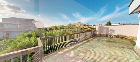 Вилла с 6 комнатами в Казальнуово ди Наполи, Италия № 17804 18