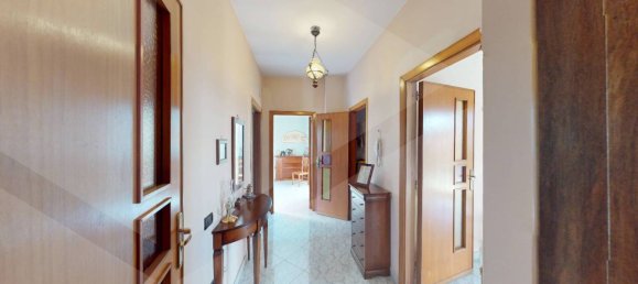 Вилла с 6 комнатами в Казальнуово ди Наполи, Италия № 17804 14