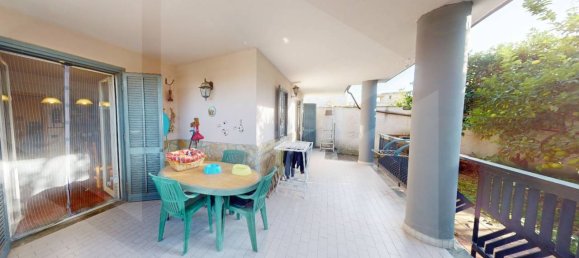 Вилла с 6 комнатами в Казальнуово ди Наполи, Италия № 17804 26