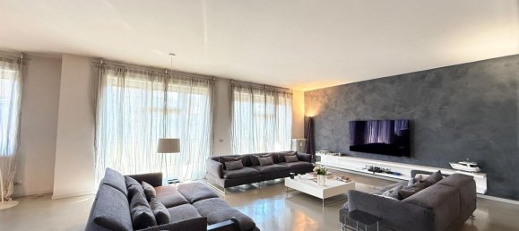 Ático de 11 dormitorios en Rivoli, Italy No. 316702 6