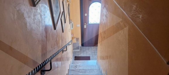 4 rooms Commercial property in Ciampino, Italy No. 30482 10