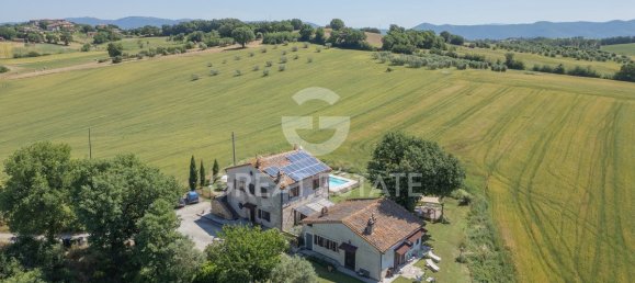 5 bedrooms House in Avigliano Umbro, Italy No. 288064 5