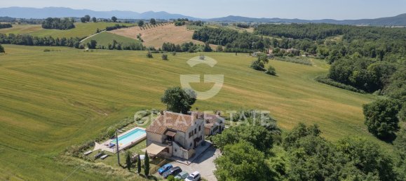 5 bedrooms House in Avigliano Umbro, Italy No. 288064 6