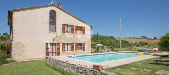 5 bedrooms House in Avigliano Umbro, Italy No. 288064 10